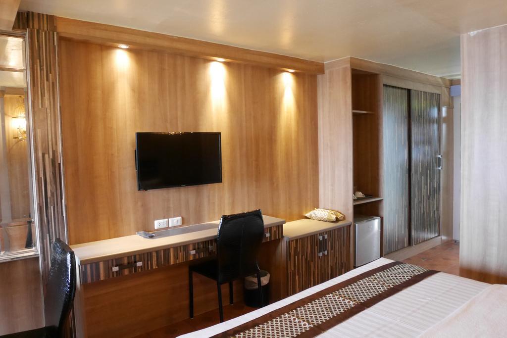 The Montana Lodge-Sathorn Bangkok Exteriör bild